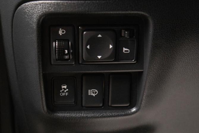 Nissan Juke I с пробегом 2011 года, цена 1 229 000 рублей, 136000 км, внедорожник, Автокод Объявления