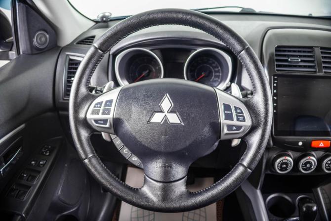 Mitsubishi ASX I с пробегом 2010 года, цена 969 000 рублей, 200845 км, внедорожник, Автокод Объявления