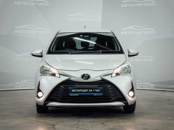Toyota Vitz III (XP130) Рестайлинг 2 с пробегом 2018 года, цена 985 000 рублей, 97050 км, хэтчбек, Автокод Объявления
