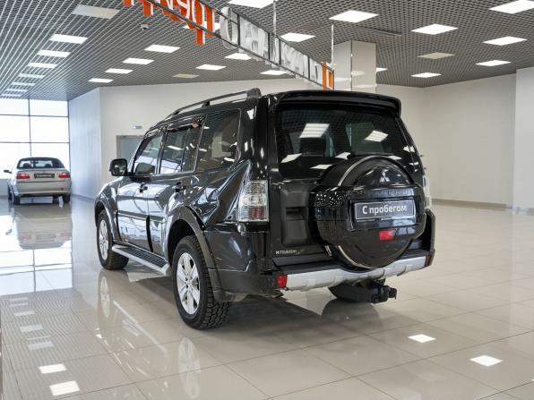 Mitsubishi Pajero IV Рестайлинг 1 с пробегом 2012 года, цена 1 819 000 рублей, 196145 км, внедорожник, Автокод Объявления