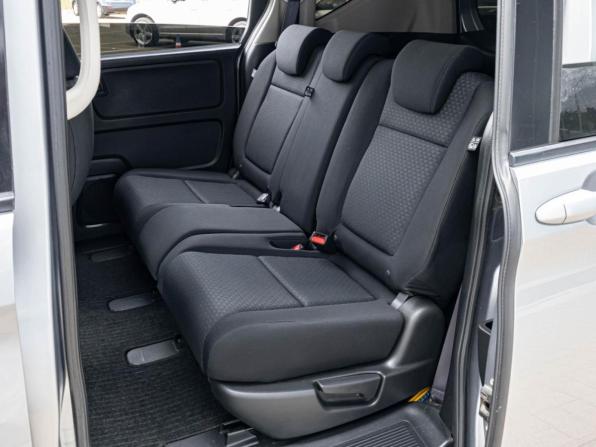 Honda Freed II с пробегом 2017 года, цена 1 330 000 рублей, 178882 км, компактвэн, Автокод Объявления