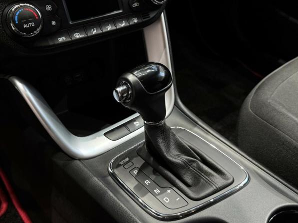 Kia Ceed II Рестайлинг с пробегом 2017 года, цена 1 369 000 рублей, 227593 км, хэтчбек, Автокод Объявления