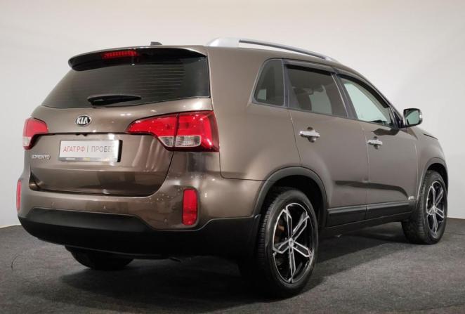 Kia Sorento II Рестайлинг с пробегом 2017 года, цена 2 050 000 рублей, 186167 км, внедорожник, Автокод Объявления