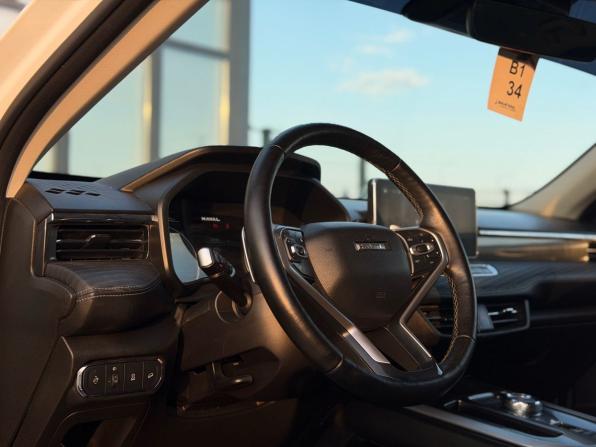 Haval Jolion I Рестайлинг с пробегом 2024 года, цена 1 700 000 рублей, 34542 км, внедорожник, Автокод Объявления