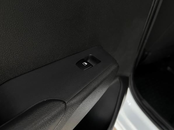 Hyundai Solaris II Рестайлинг с пробегом 2020 года, цена 1 190 000 рублей, 193051 км, седан, Автокод Объявления