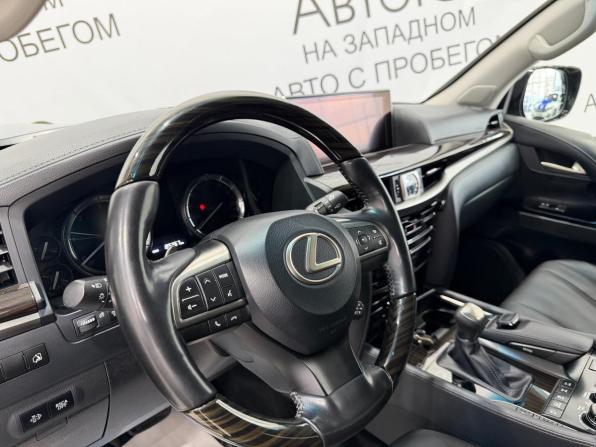 Lexus LX III Рестайлинг 2 с пробегом 2019 года, цена 7 999 000 рублей, 120000 км, внедорожник, Автокод Объявления