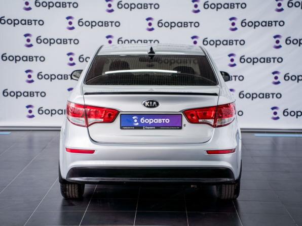 Kia Rio III Рестайлинг с пробегом 2015 года, цена 897 000 рублей, 185875 км, седан, Автокод Объявления