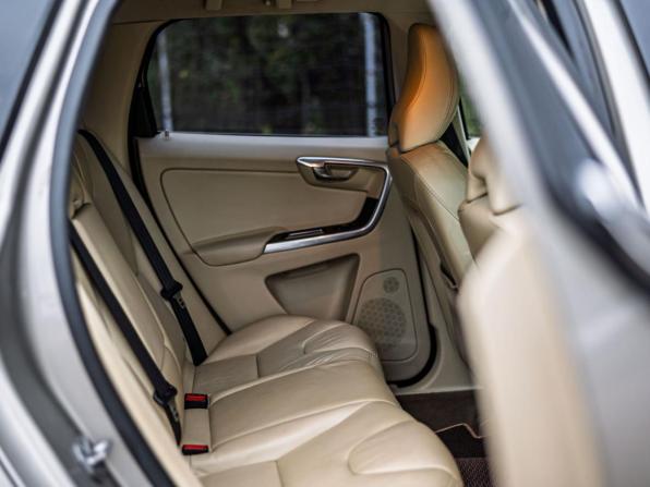 Volvo XC60 I Рестайлинг с пробегом 2013 года, цена 1 475 000 рублей, 256389 км, внедорожник, Автокод Объявления