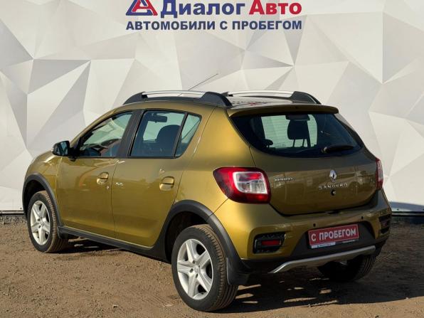 Renault Sandero II с пробегом 2016 года, цена 870 000 рублей, 141700 км, хэтчбек, Автокод Объявления
