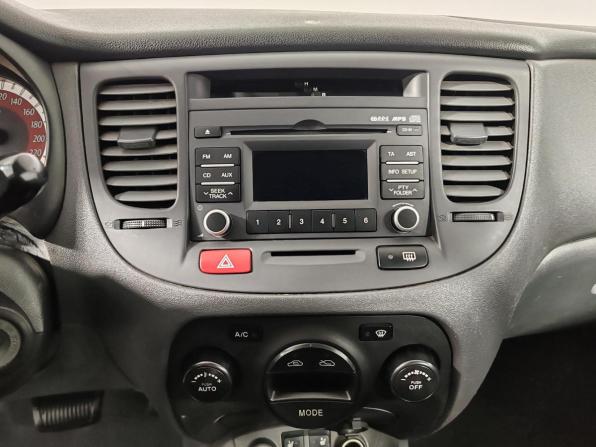Kia Rio II Рестайлинг с пробегом 2010 года, цена 475 000 рублей, 191558 км, хэтчбек, Автокод Объявления