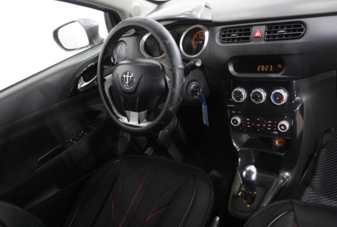 Brilliance H230 с пробегом 2015 года, цена 450 000 рублей, 107865 км, седан, Автокод Объявления