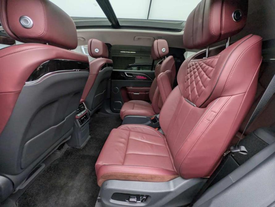 Hongqi E-HS9 Москва  - изображение 9