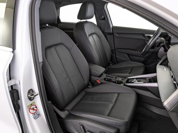 Audi A3 IV (8Y) с пробегом 2022 года, цена 3 477 000 рублей, 12734 км, седан, Автокод Объявления