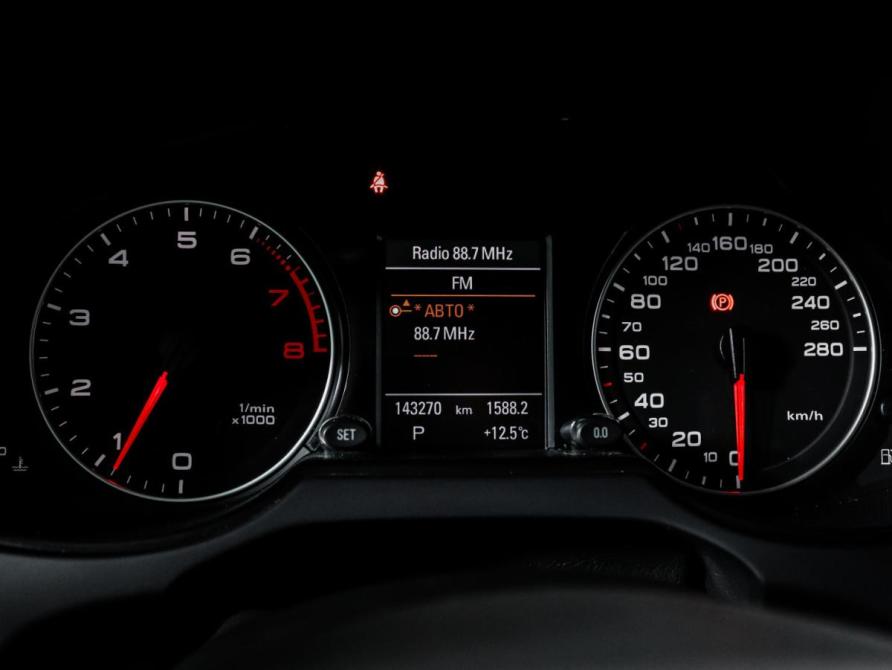 Audi Q5 I (8R) Москва  - изображение 11