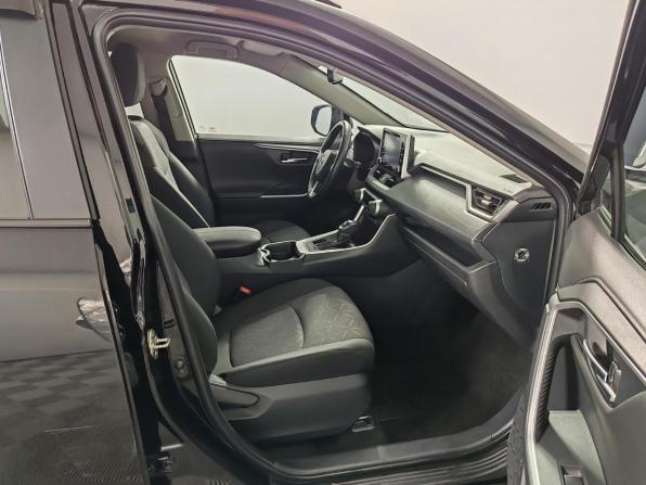 Toyota RAV4 V (XA50) с пробегом 2021 года, цена 3 175 000 рублей, 95476 км, внедорожник, Автокод Объявления