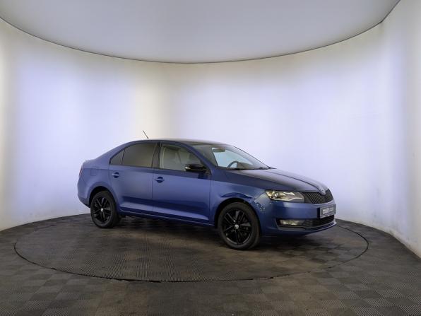 Skoda Rapid I Рестайлинг с пробегом 2018 года, цена 1 380 000 рублей, 99010 км, лифтбек, Автокод Объявления