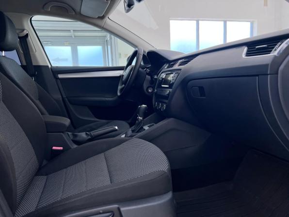 Skoda Octavia III (A7) с пробегом 2014 года, цена 1 299 000 рублей, 207908 км, лифтбек, Автокод Объявления