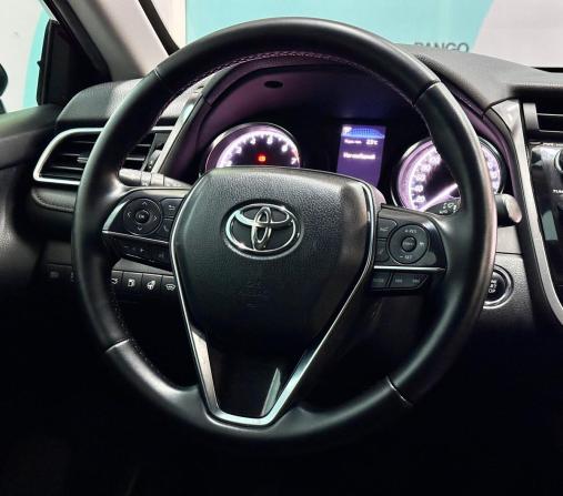 Toyota Camry VIII (XV70) с пробегом 2018 года, цена 2 165 000 рублей, 213605 км, седан, Автокод Объявления