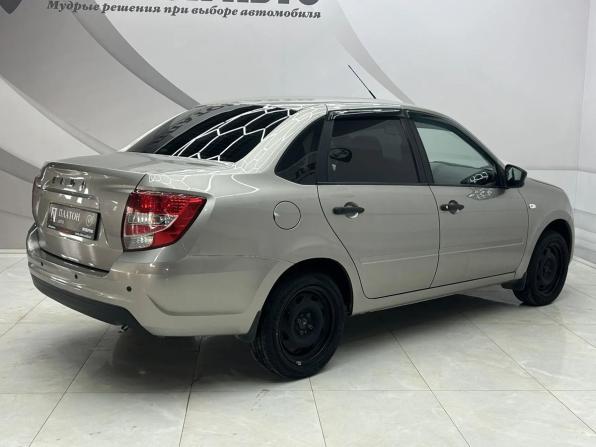 Lada (ВАЗ) Granta I Рестайлинг с пробегом 2020 года, цена 629 000 рублей, 121000 км, седан, Автокод Объявления