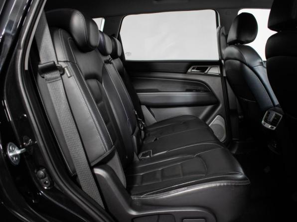 SsangYong Rexton IV с пробегом 2018 года, цена 2 490 000 рублей, 167001 км, внедорожник, Автокод Объявления