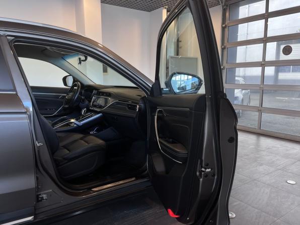Geely Atlas Pro с пробегом 2023 года, цена 1 600 000 рублей, 130422 км, внедорожник, Автокод Объявления