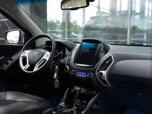 Hyundai ix35 I с пробегом 2012 года, цена 1 300 000 рублей, 250711 км, внедорожник, Автокод Объявления