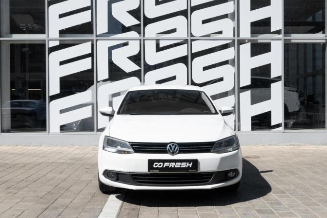 Volkswagen Jetta VI с пробегом 2013 года, цена 998 000 рублей, 250064 км, седан, Автокод Объявления