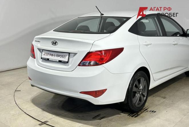 Hyundai Solaris I Рестайлинг с пробегом 2016 года, цена 1 130 000 рублей, 128046 км, седан, Автокод Объявления