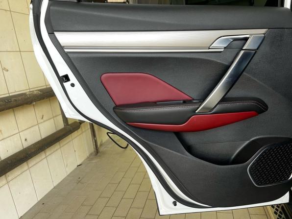 Geely Coolray I с пробегом 2023 года, цена 1 798 000 рублей, 79736 км, внедорожник, Автокод Объявления