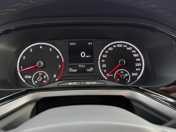 Volkswagen Polo VI с пробегом 2021 года, цена 1 650 000 рублей, 67700 км, лифтбек, Автокод Объявления