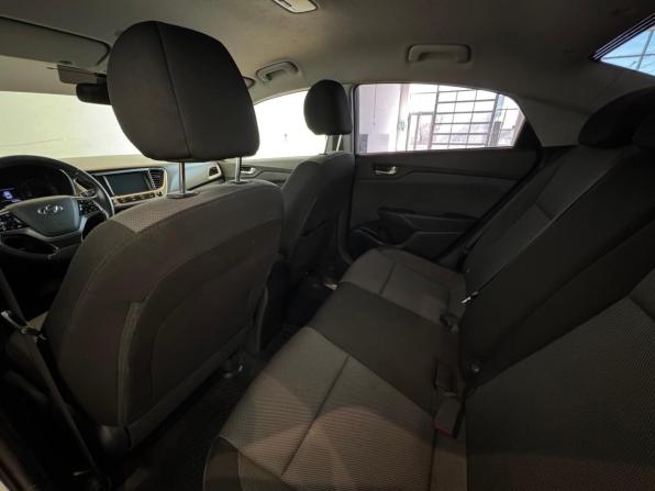Hyundai Solaris II с пробегом 2020 года, цена 1 340 000 рублей, 156040 км, седан, Автокод Объявления
