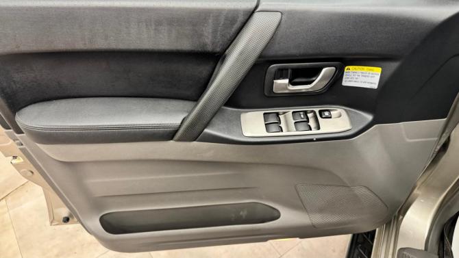 Mitsubishi Pajero III Рестайлинг с пробегом 2006 года, цена 1 135 000 рублей, 96399 км, внедорожник, Автокод Объявления