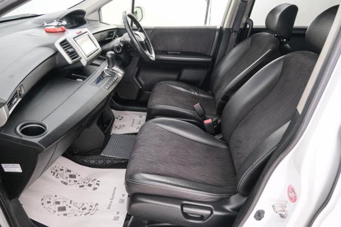 Honda Freed I Рестайлинг 2 с пробегом 2015 года, цена 1 189 000 рублей, 187507 км, компактвэн, Автокод Объявления