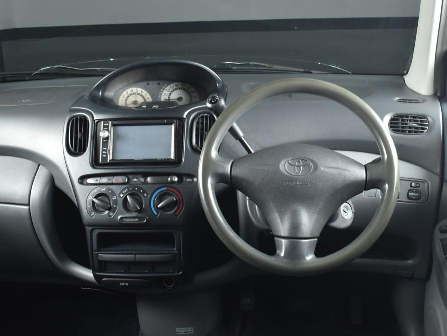 Toyota FunCargo Кемерово  - изображение 8