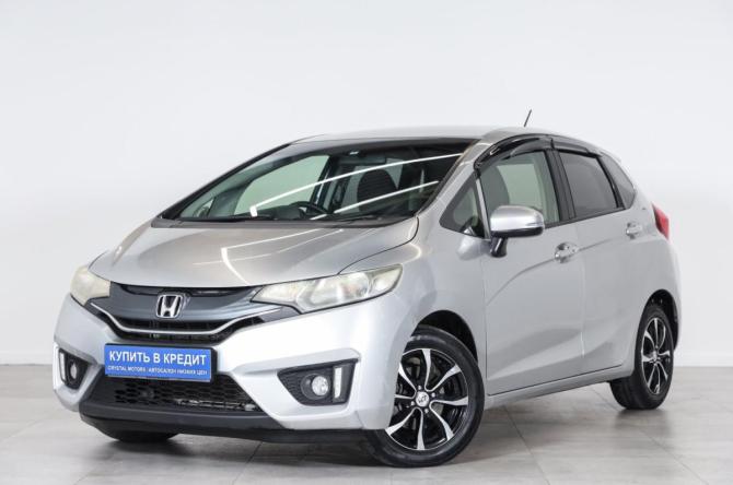Honda Fit III с пробегом 2014 года, цена 999 000 рублей, 180000 км, хэтчбек, Автокод Объявления