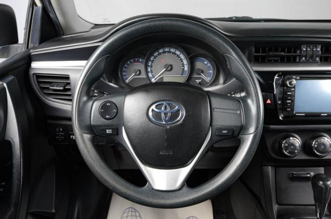 Toyota Corolla XI (E160 E170 E180) с пробегом 2013 года, цена 1 329 000 рублей, 171000 км, седан, Автокод Объявления