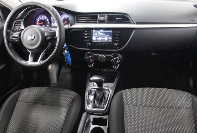 Kia Rio IV (Global market) с пробегом 2017 года, цена 1 180 000 рублей, 137245 км, седан, Автокод Объявления