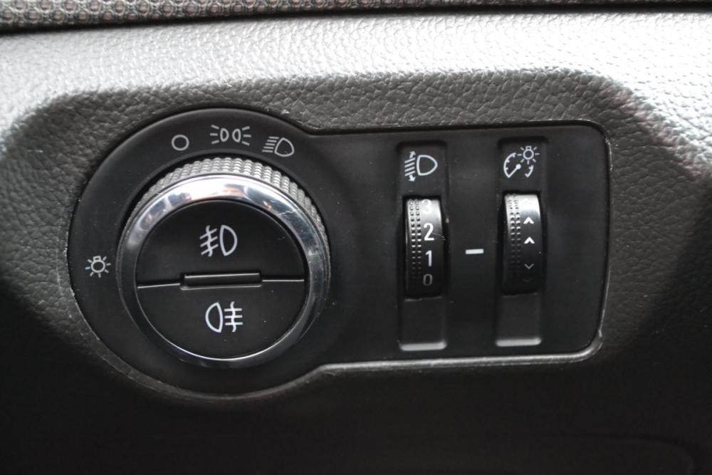 Chevrolet Cruze I Рестайлинг Старый Оскол  - изображение 15