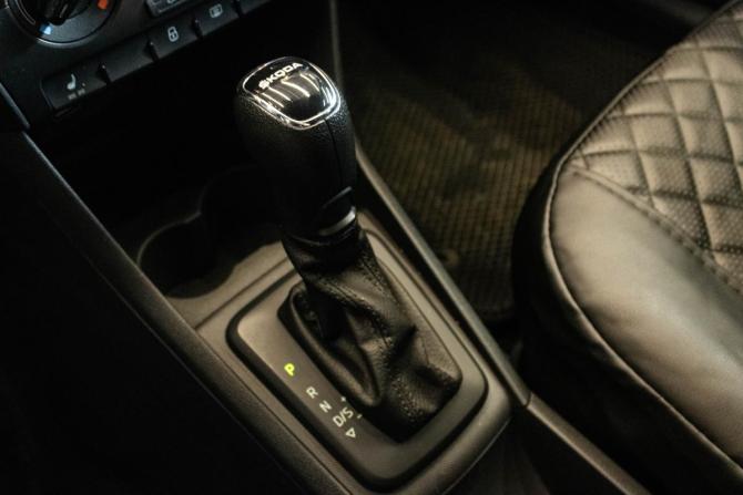 Skoda Rapid I Рестайлинг с пробегом 2018 года, цена 1 299 000 рублей, 160242 км, лифтбек, Автокод Объявления