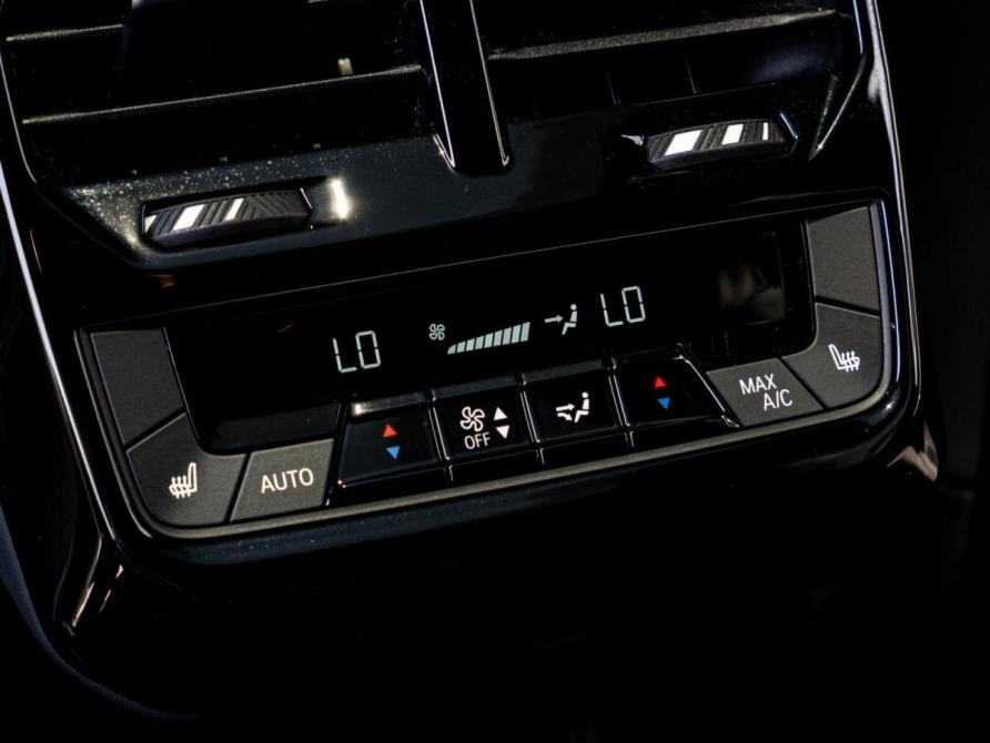 BMW iX I (I20) Краснодар  - изображение 24