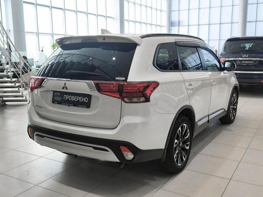 Mitsubishi Outlander III Рестайлинг 3 Казань  - изображение 6