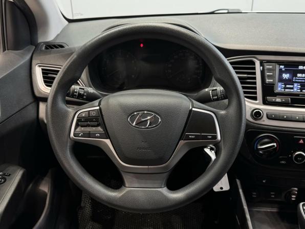 Hyundai Solaris II Рестайлинг с пробегом 2020 года, цена 1 570 000 рублей, 27697 км, седан, Автокод Объявления