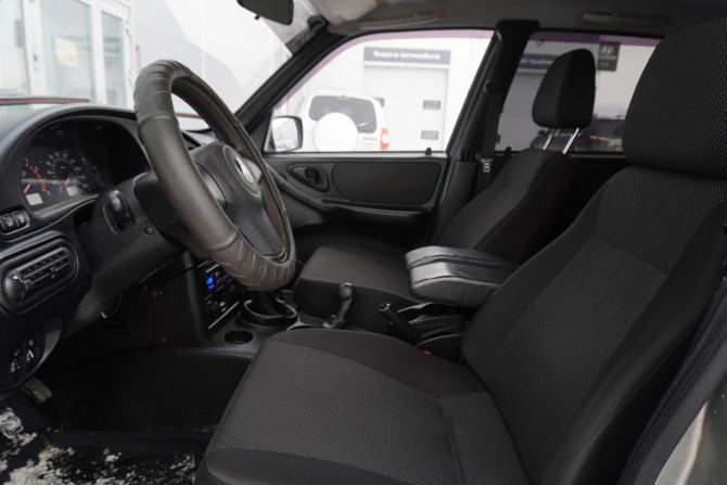 Chevrolet Niva I Рестайлинг с пробегом 2012 года, цена 450 000 рублей, 195573 км, внедорожник, Автокод Объявления