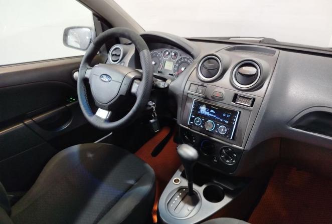 Ford Fiesta Mk5 с пробегом 2008 года, цена 455 000 рублей, 243716 км, хэтчбек, Автокод Объявления