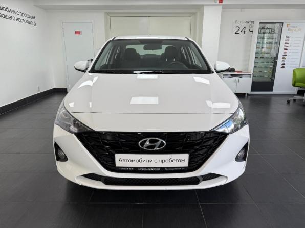 Hyundai Solaris II Рестайлинг с пробегом 2021 года, цена 1 598 000 рублей, 84237 км, седан, Автокод Объявления