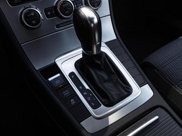 Volkswagen Passat CC I Рестайлинг с пробегом 2014 года, цена 1 280 000 рублей, 273766 км, седан, Автокод Объявления