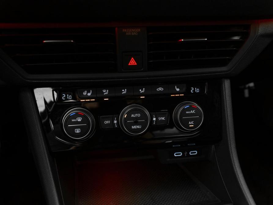 Volkswagen Jetta VII Москва  - изображение 23