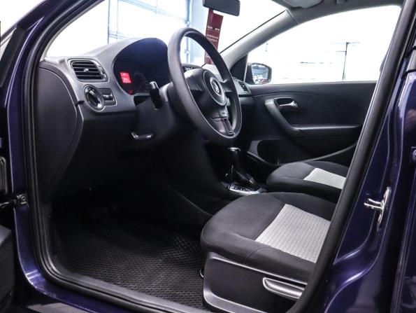 Volkswagen Polo V с пробегом 2014 года, цена 845 000 рублей, 124242 км, седан, Автокод Объявления