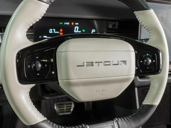 JETOUR DASHING I с пробегом 2023 года, цена 1 999 000 рублей, 64410 км, внедорожник, Автокод Объявления