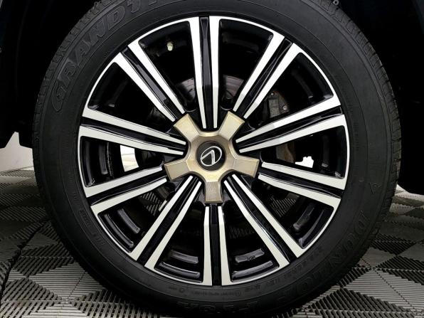 Lexus LX III Рестайлинг 2 с пробегом 2020 года, цена 10 189 000 рублей, 71484 км, внедорожник, Автокод Объявления